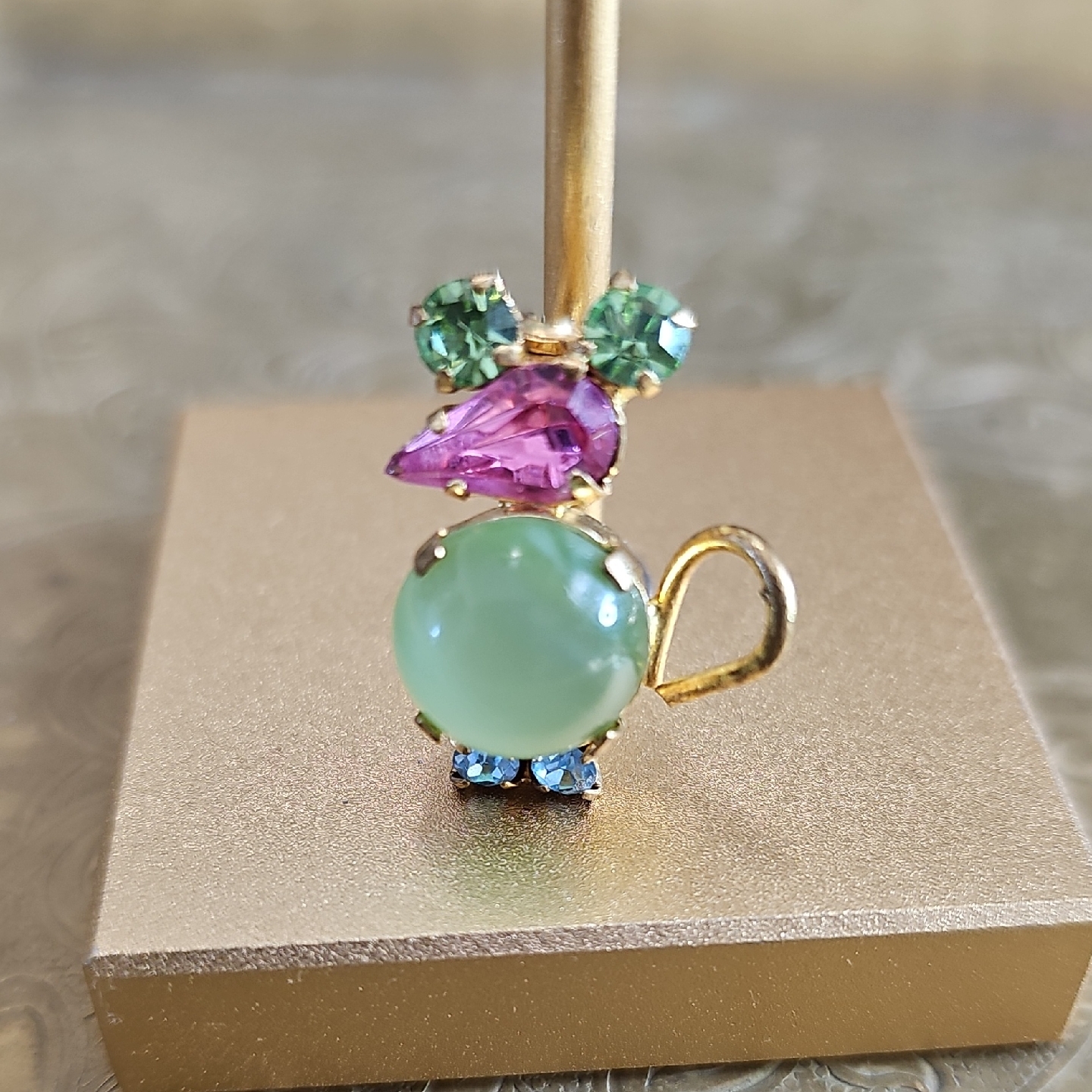 Glowy Tiny Rhinestone Mouse Brooch